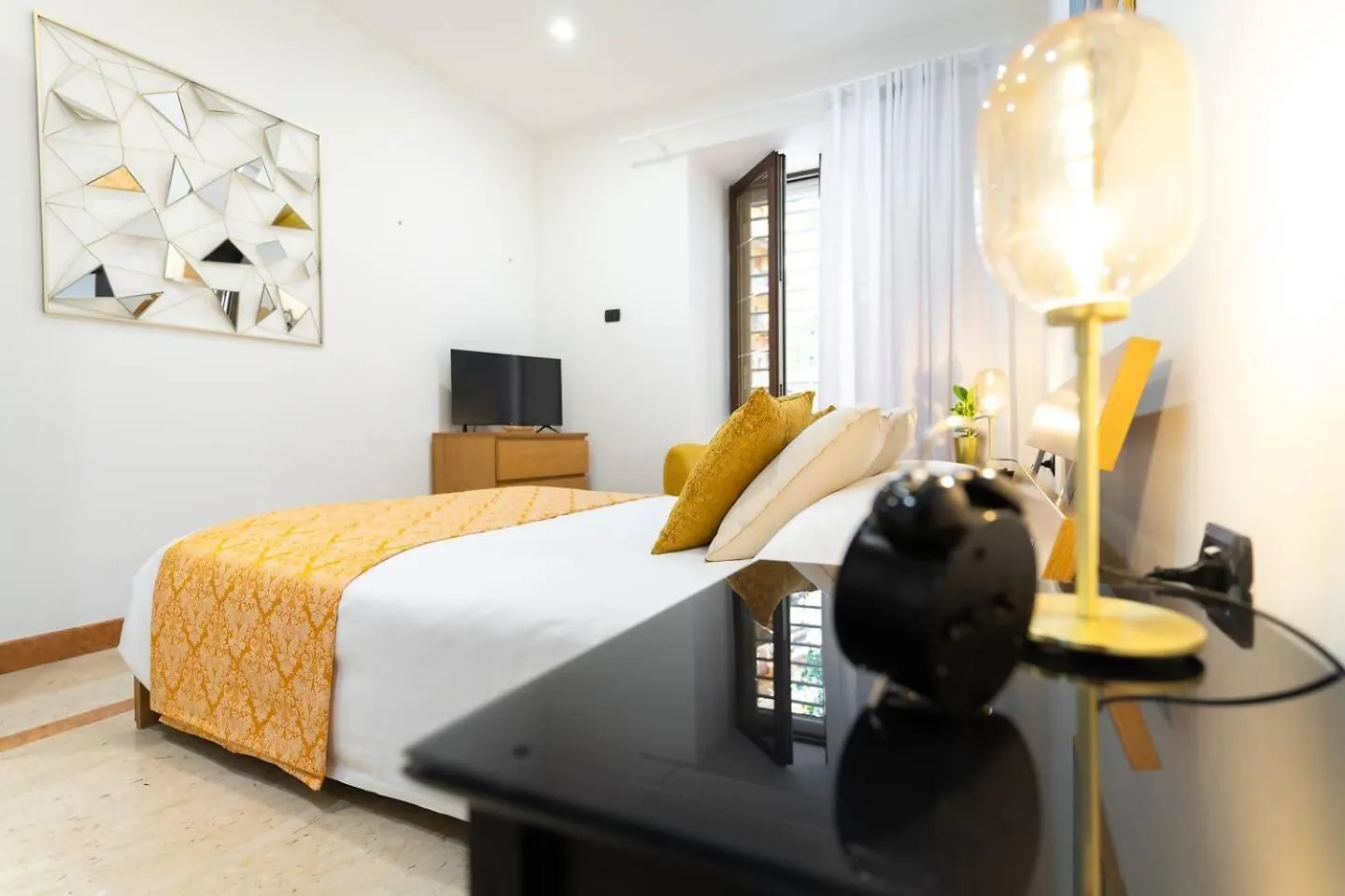 Daymoon House Merliani Vomero Napoli 0*, Naples Italy